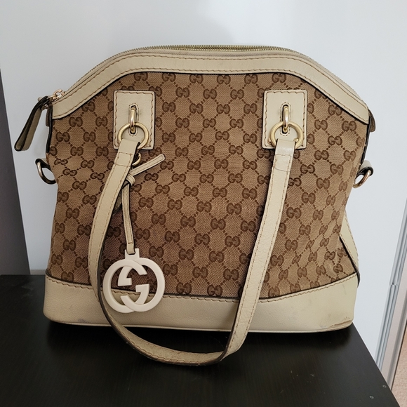 Gucci charm handbag purse - Picture 2 of 12